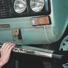 Ремонт ВАЗ 2106 своими руками - меняем передний бампер.
